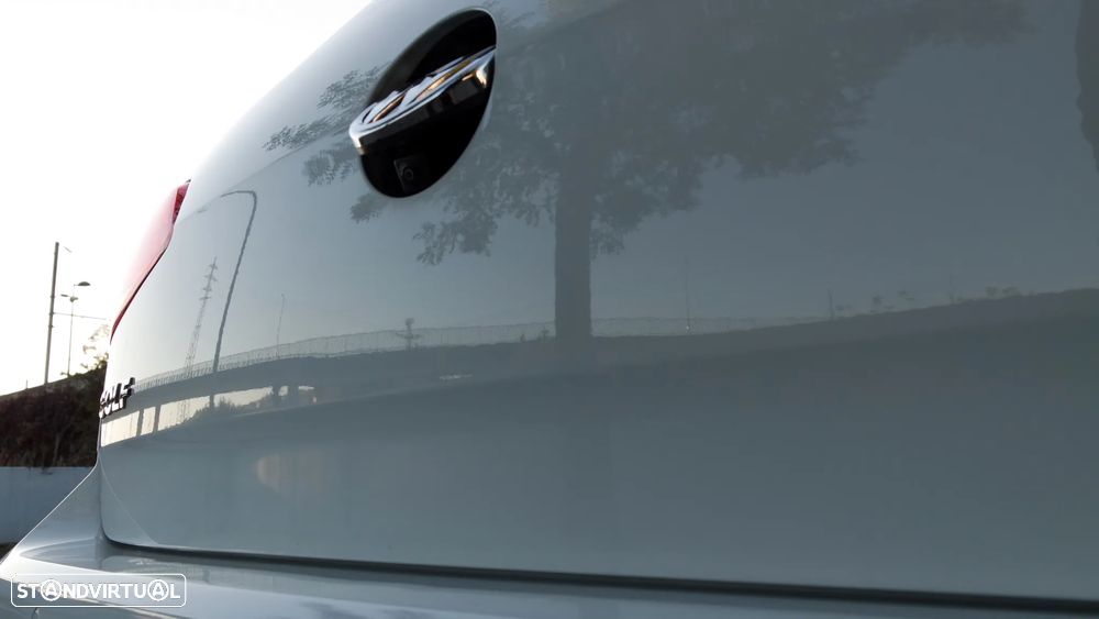 VW Golf 1.6 TDI R-Line - 39