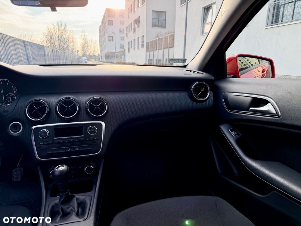 Mercedes-Benz Klasa A 180 - 10