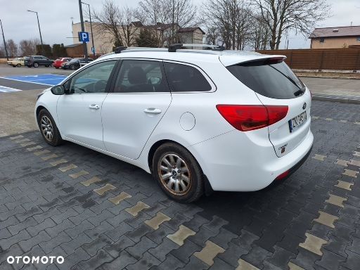 Kia Ceed 1.6 GDI L Business Line - 7