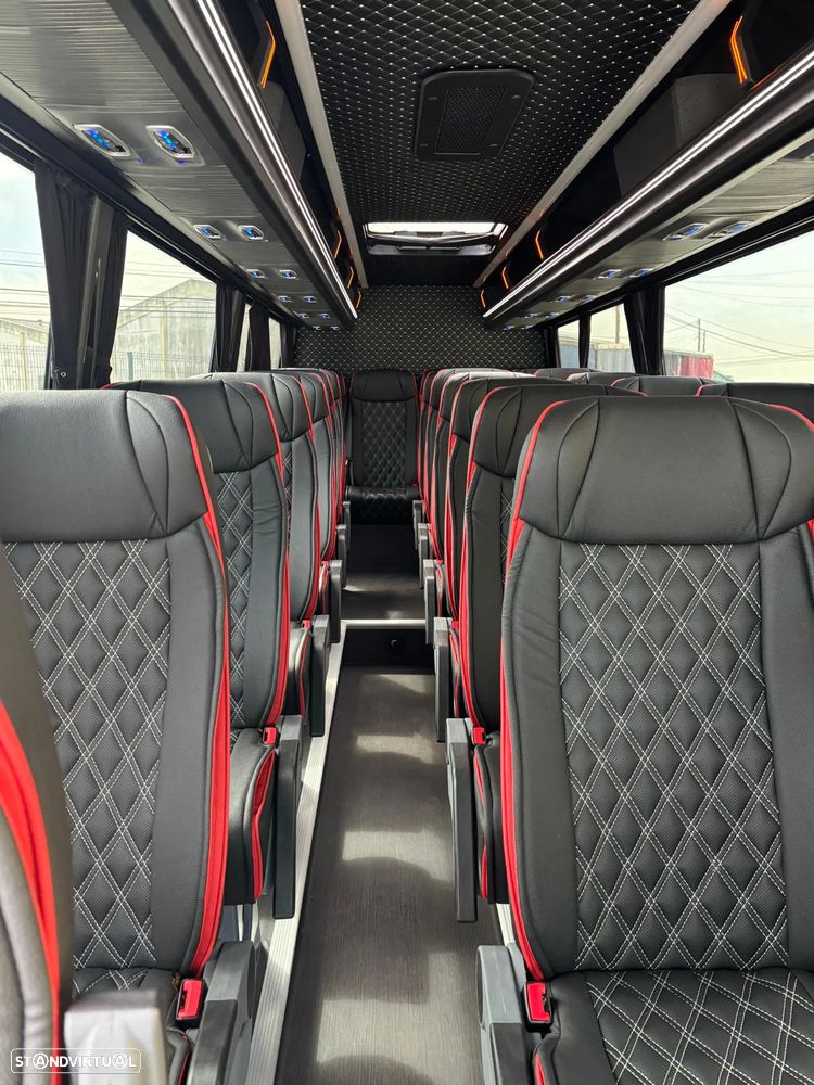 Mercedes Benz Sprinter - 5