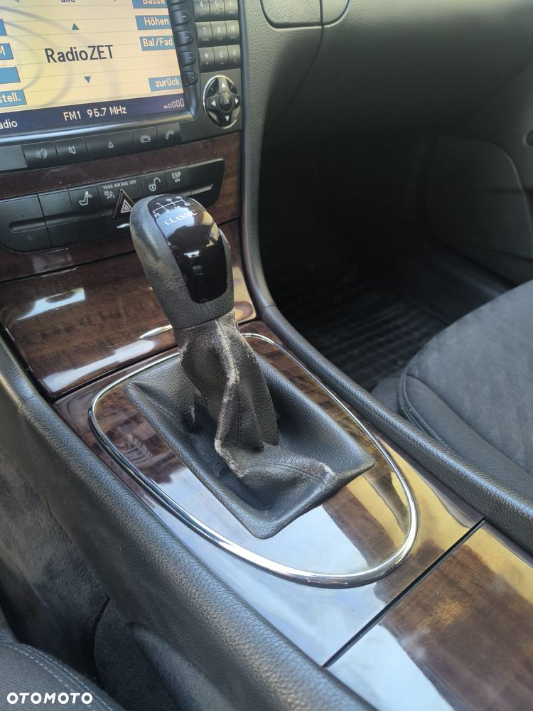Mercedes-Benz Klasa E 270 CDI Classic - 9