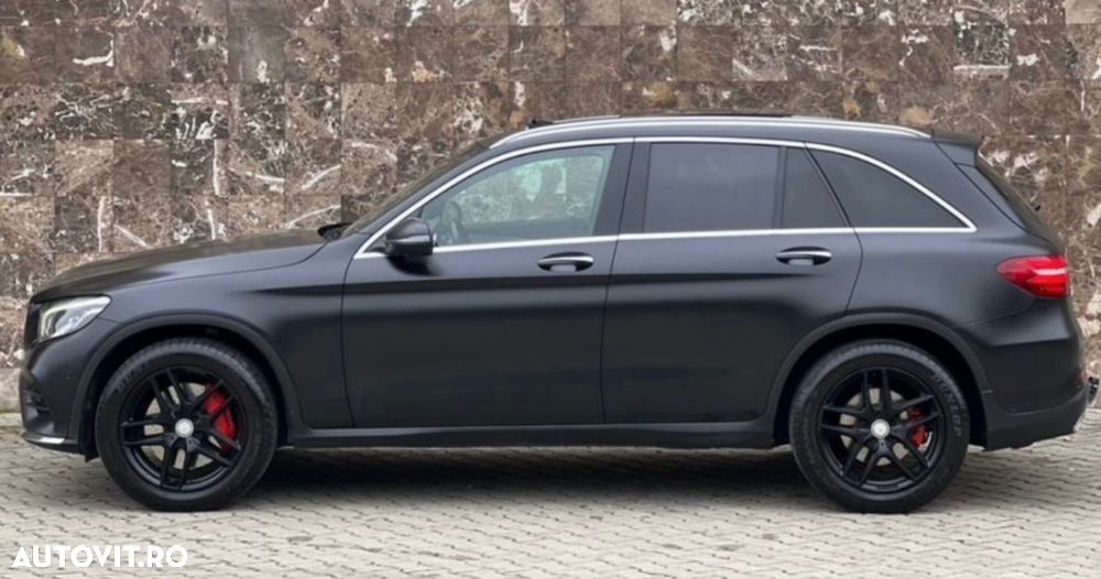 Mercedes-Benz GLC 250 d 4MATIC - 38