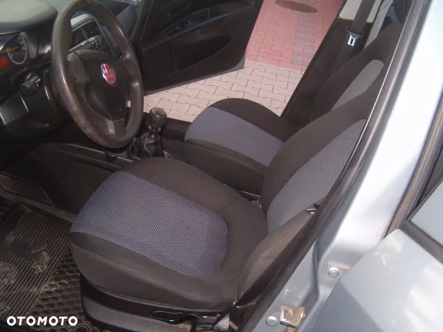 Fiat Grande Panda - 14