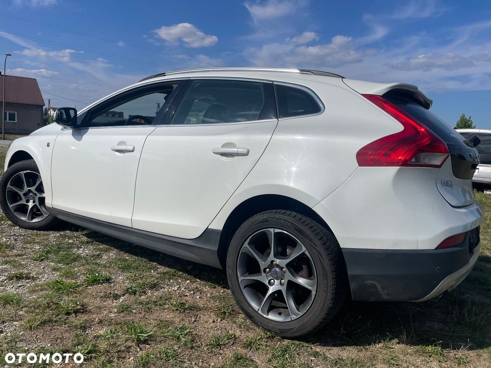 Volvo V40 Cross Country T3 Ocean Race - 3