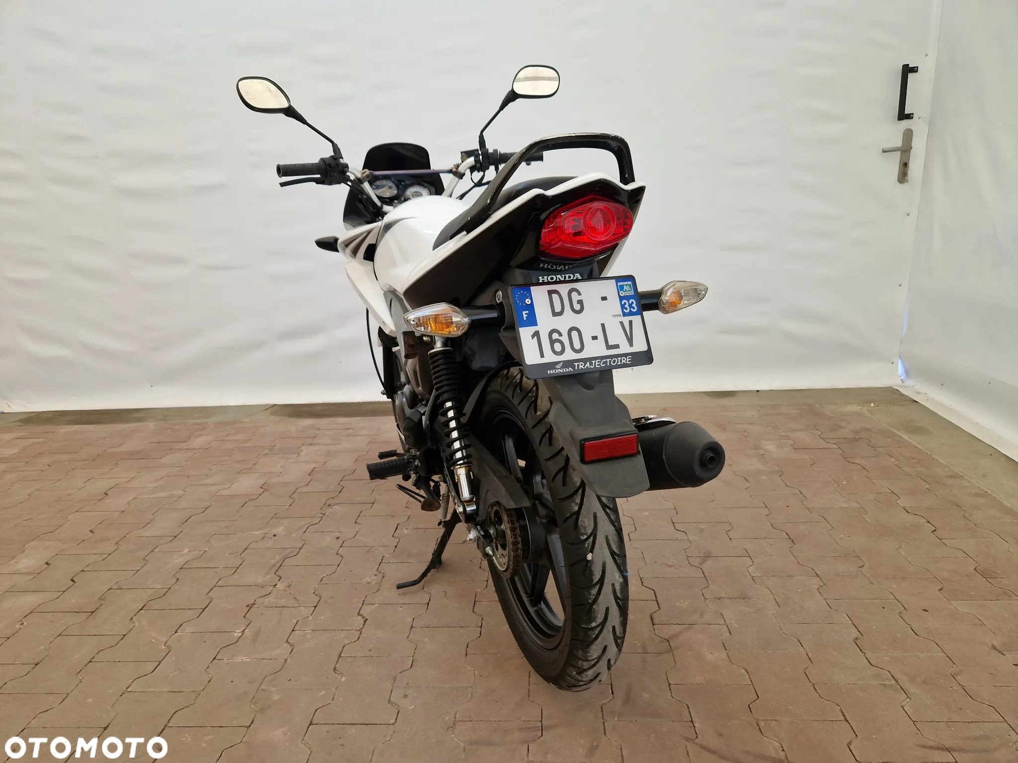 Honda CBF - 12