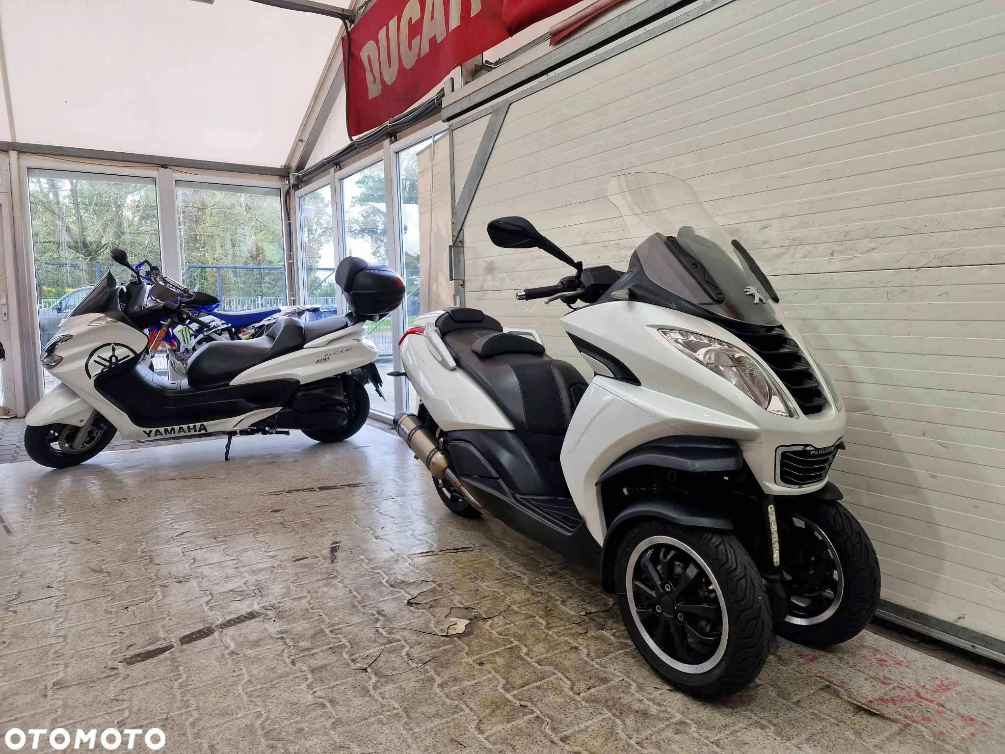 Peugeot Metropolis - 5