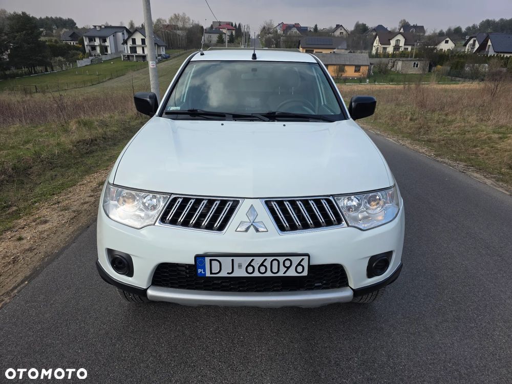 Mitsubishi L200 2.5 DID SC Inform - 34