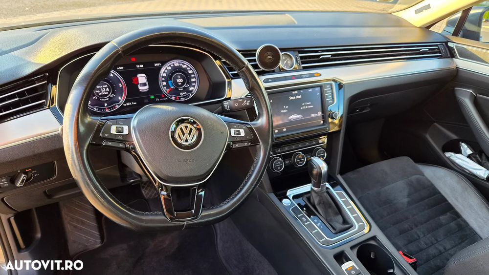 Volkswagen Passat 1.6 TDI SCR DSG Comfortline - 5