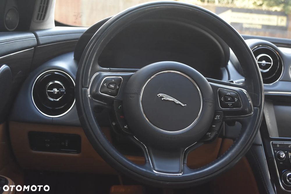 Jaguar XJ 3.0 V6 S Premium Luxury - 15