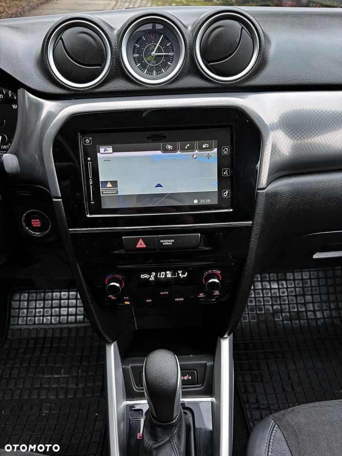 Suzuki Vitara - 21