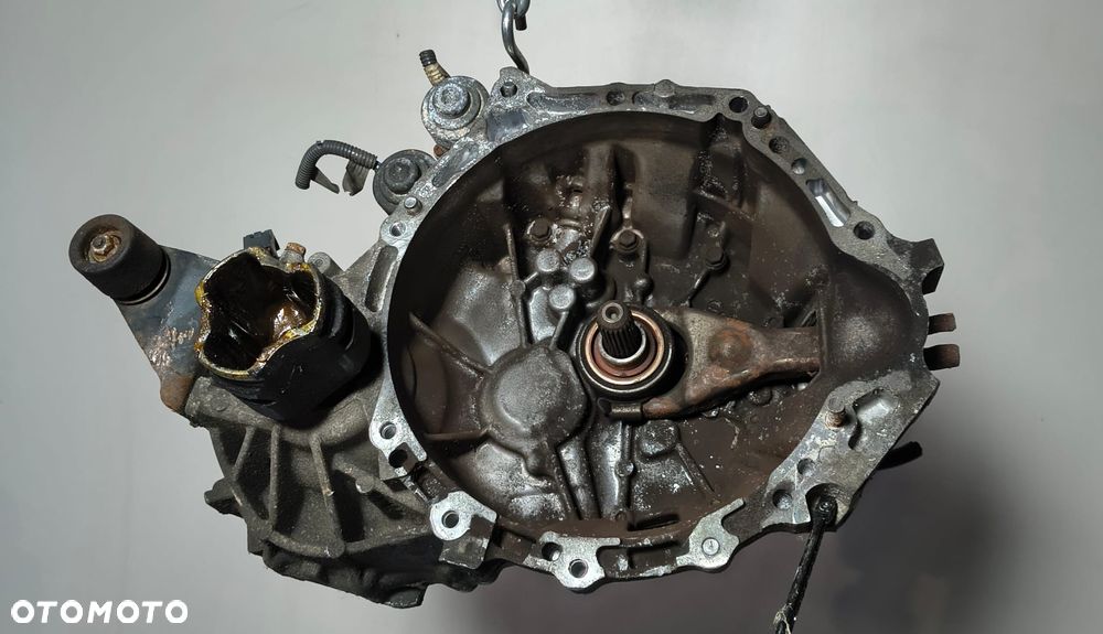 Skrzynia biegów Toyota Auris 1 Corolla 1.6 B. valvematic 1 ZR FE Automat - 5