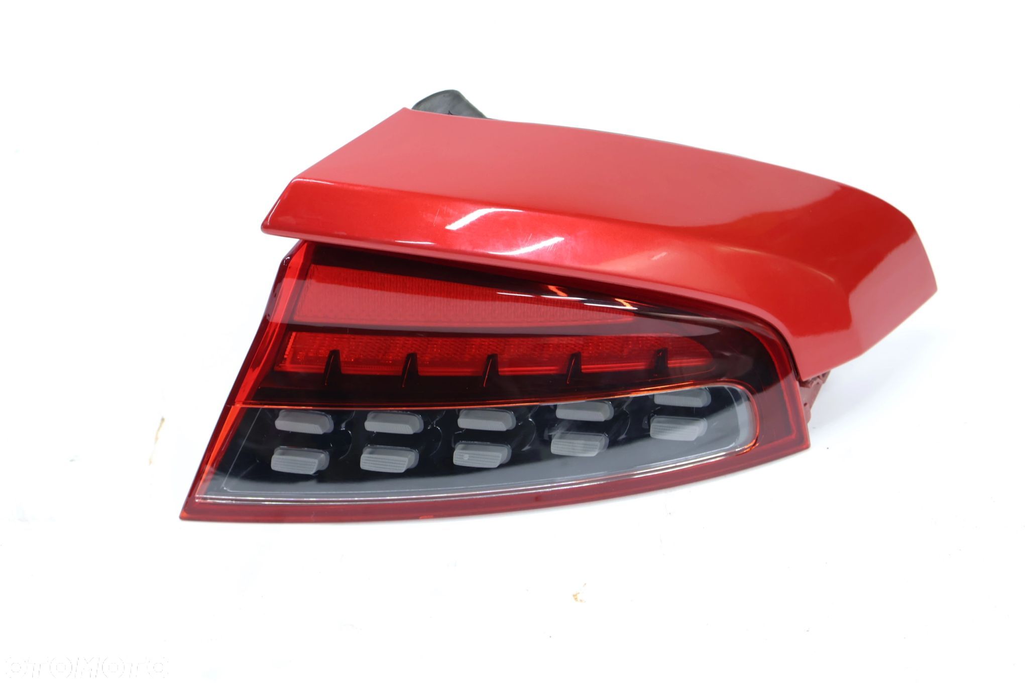 Kia Stinger GT Lift lampa tył prawa 92402-J5 - 1