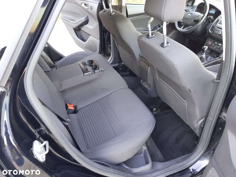 Ford Focus 1.5 EcoBoost STart-Stopp-System Titanium - 24