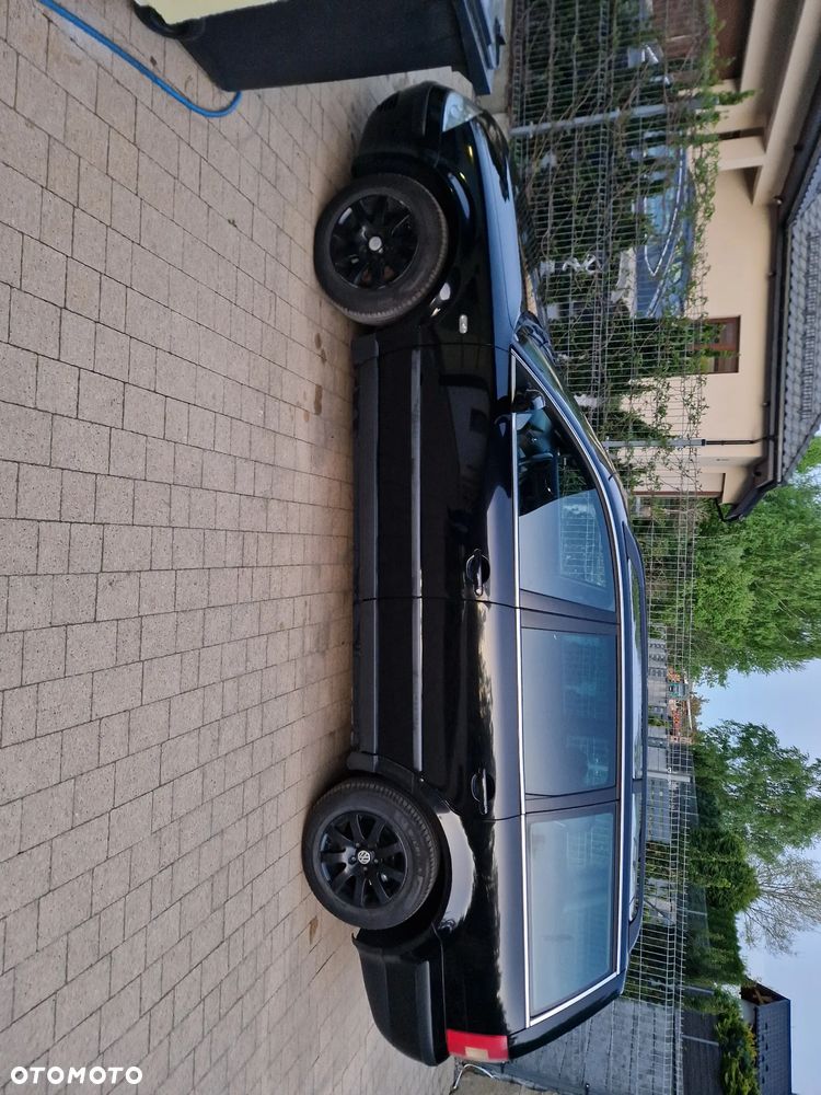 Volkswagen Passat 1.9 TDI Highline - 3
