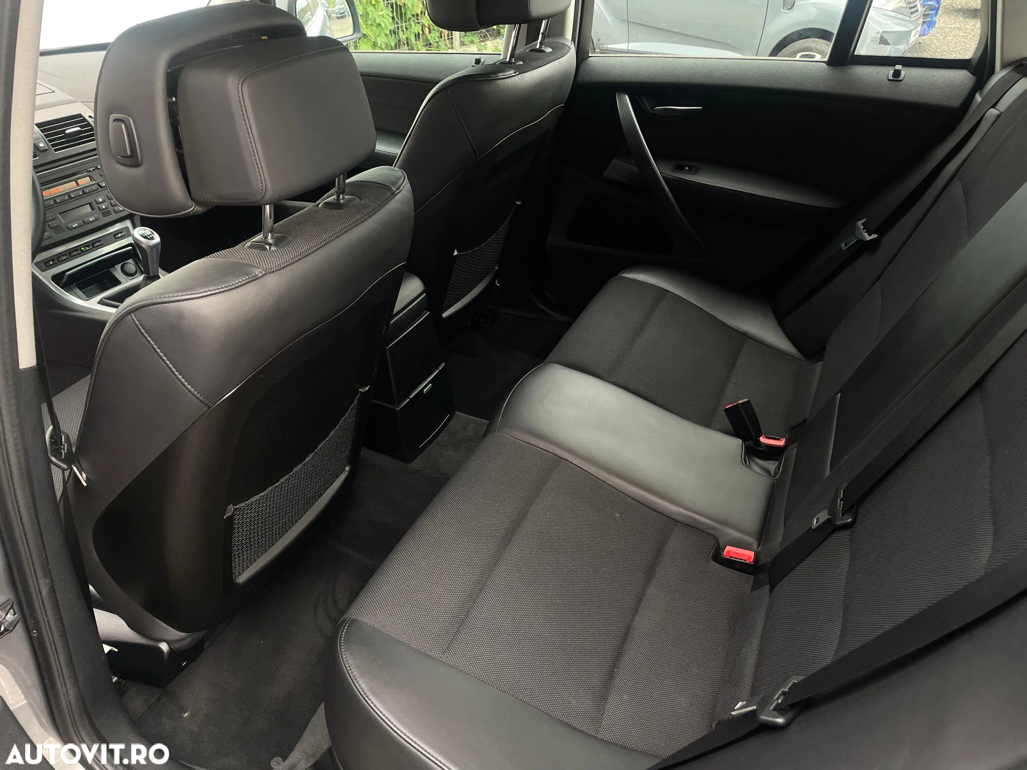 BMW X3 xDrive18d - 24