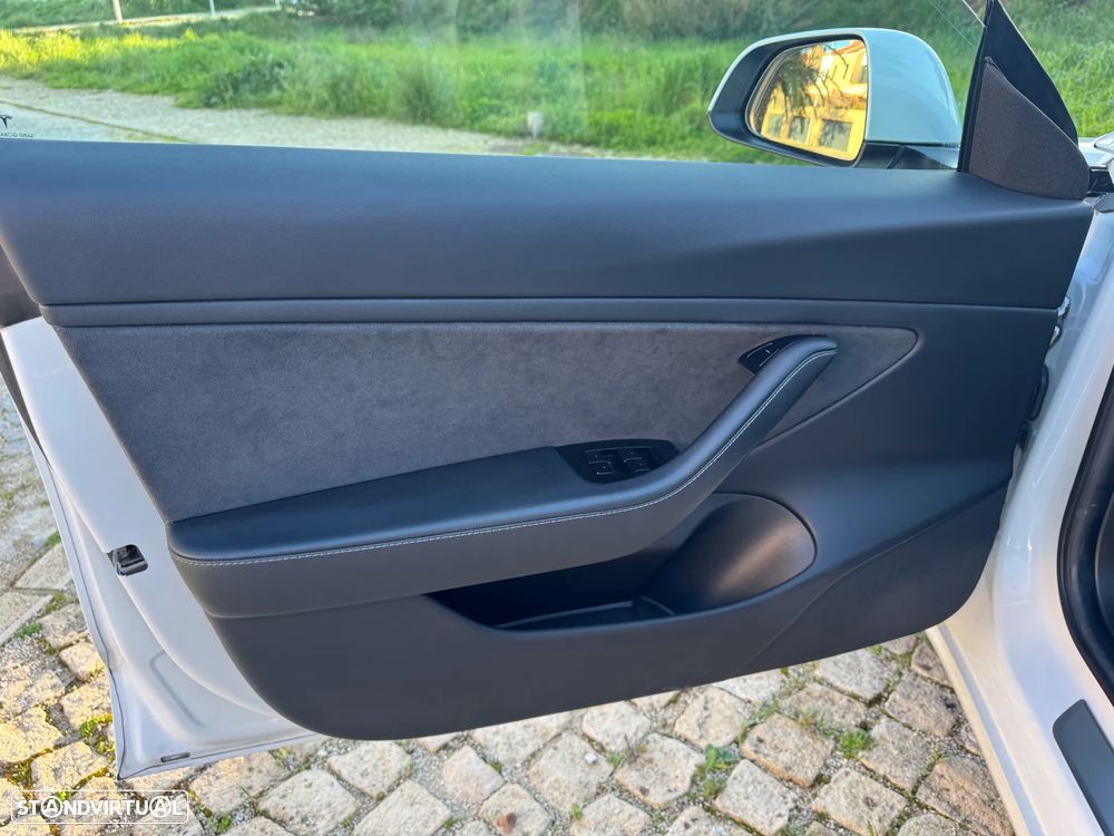 Tesla Model 3 Standard Range Plus RWD - 13