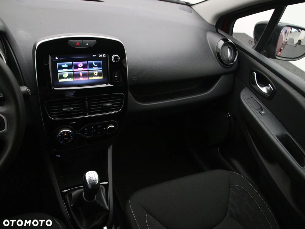 Renault Clio 0.9 TCe Limited - 22