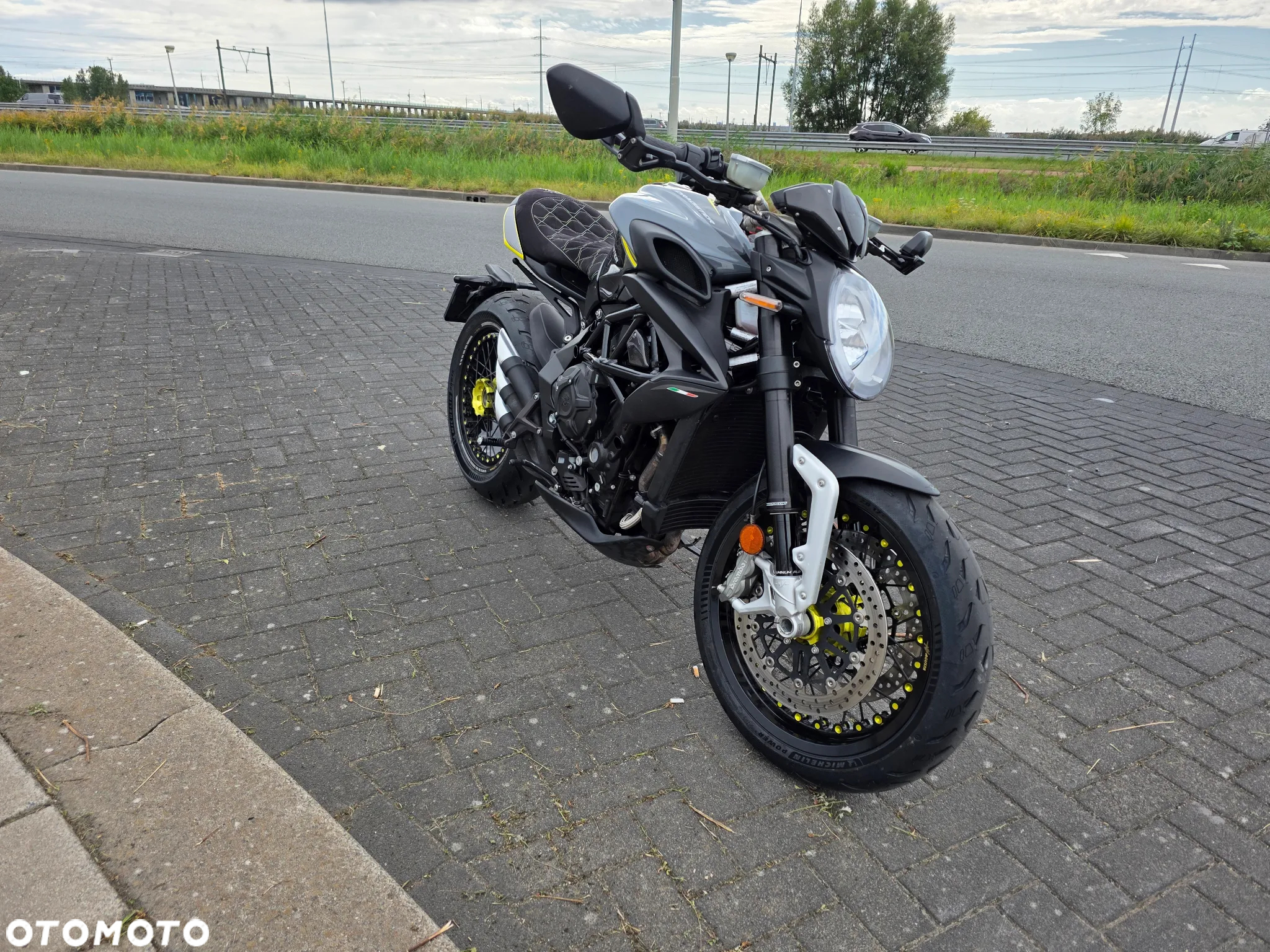 MV AGUSTA Dragster - 3