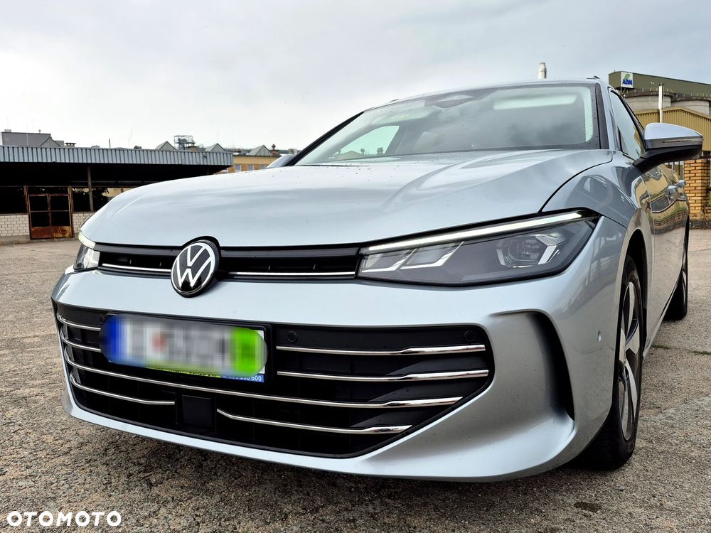 Volkswagen Passat 2.0 TDI SCR DSG Business - 38