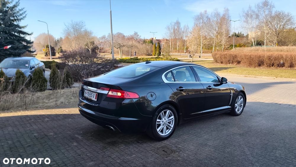 Jaguar XF 3.0 V6 Luxury - 19