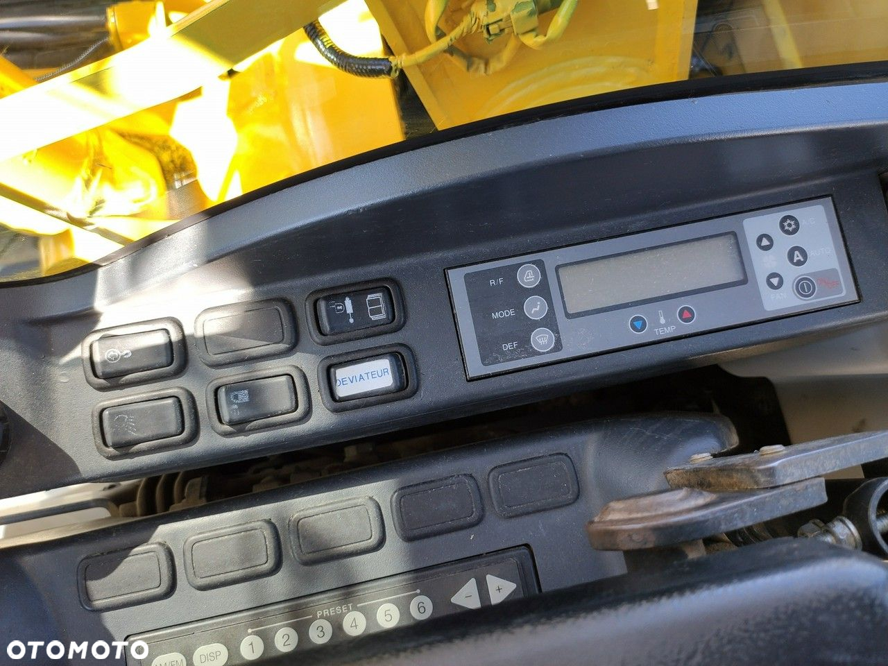 New Holland E90B SR -2 Gąsienicowa 10ton - 20