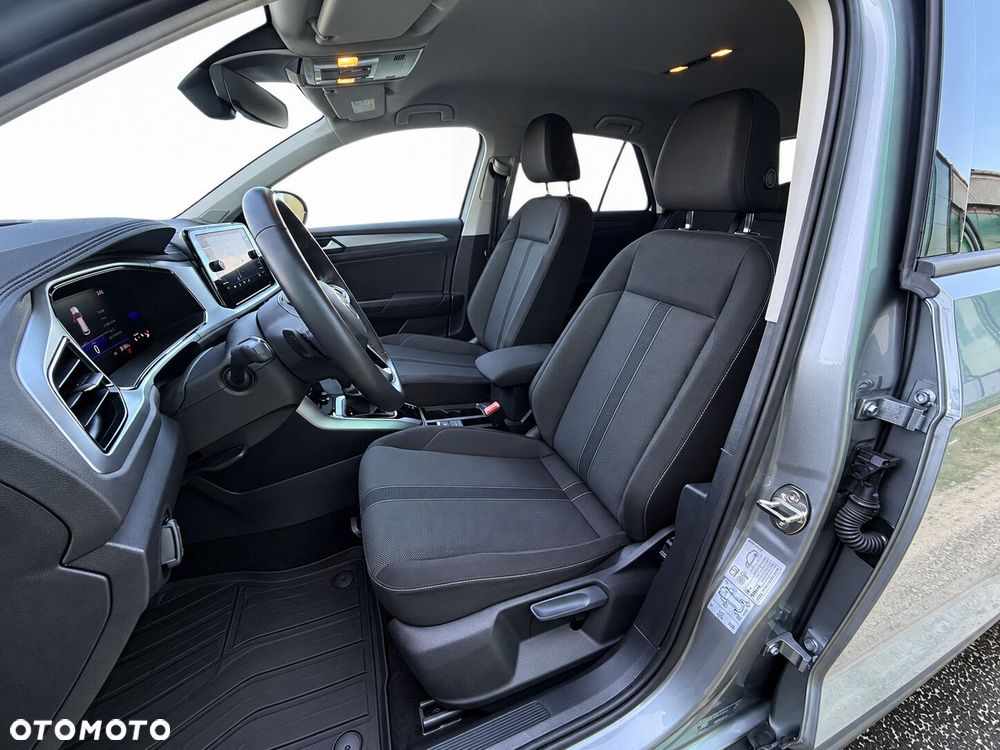 Volkswagen T-Roc - 25