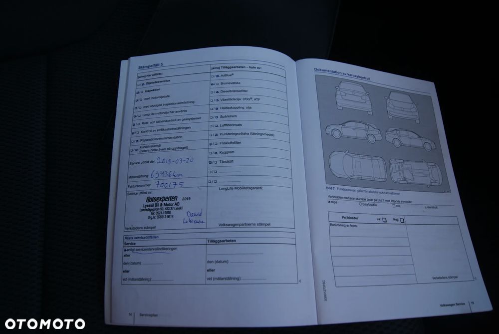 Volkswagen Golf 1.4 TSI BMT Comfortline - 24