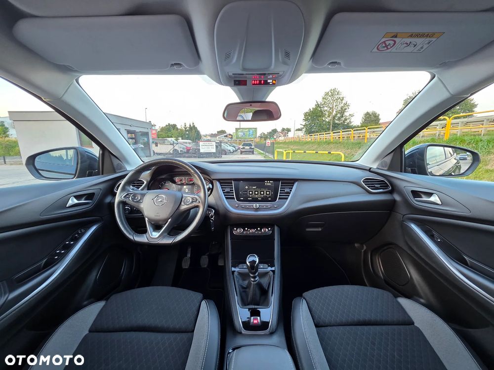 Opel Grandland X - 11