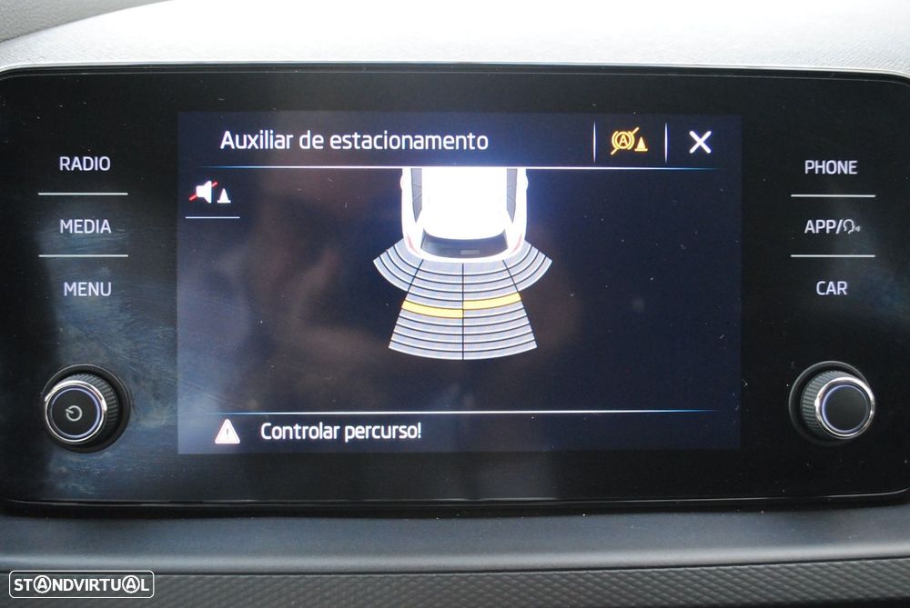 Skoda Kamiq 1.0 TSI DSG - 17