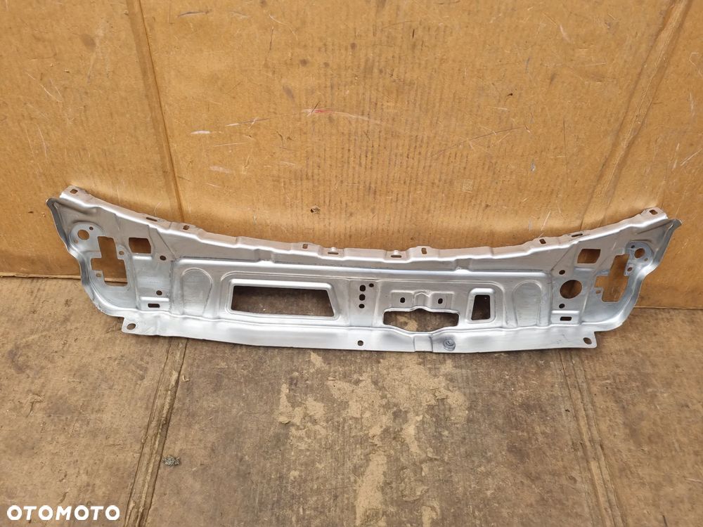 MERCEDES GLC W254 PAS PRZEDNI - 2