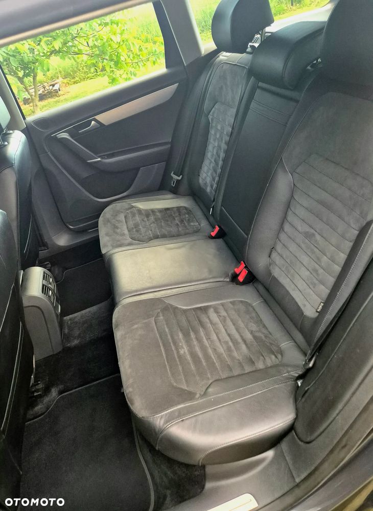 Volkswagen Passat 2.0 TDI Comfortline - 13