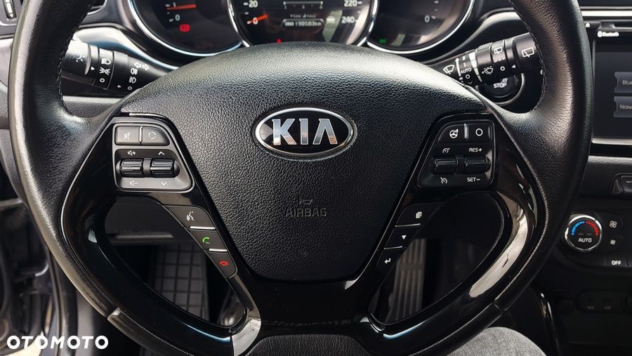 Kia Ceed 1.6 CRDi XL - 28