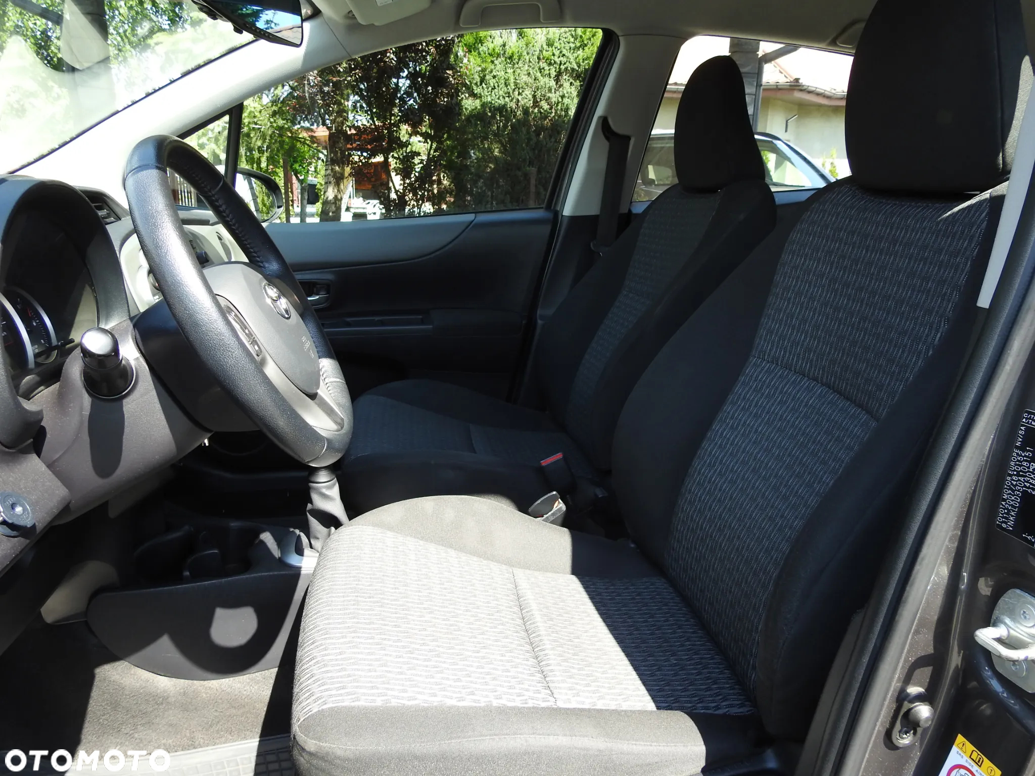 Toyota Yaris 1.0 Active - 18