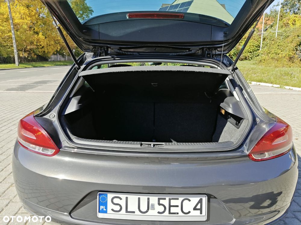 Volkswagen Scirocco 1.4 TSI BlueMotion Technology Team - 18