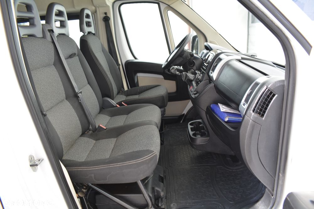 Fiat Ducato 2,3 MuliJet 130KM średniak - 27