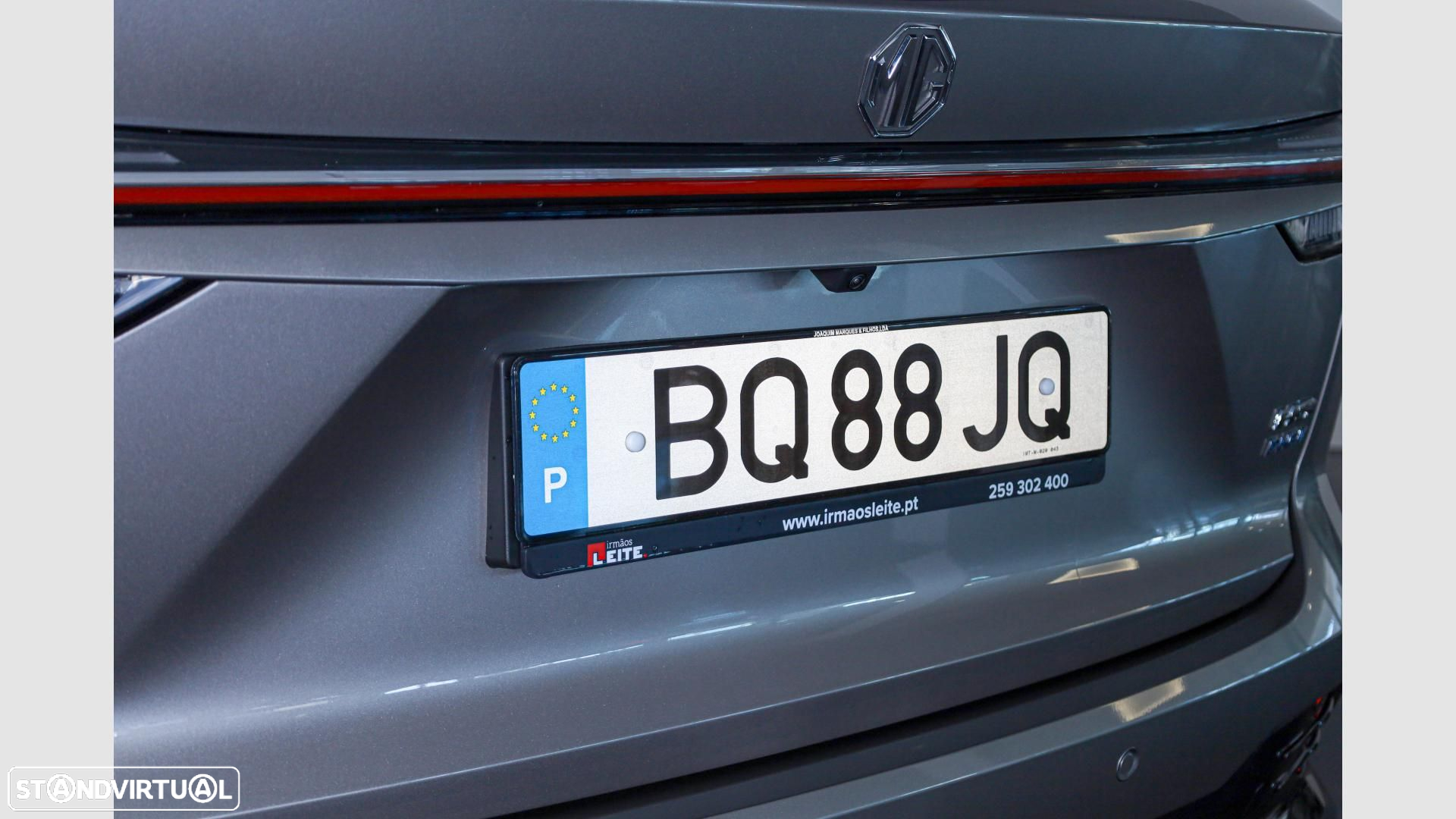MG EHS 1.5 T-GDI Plug-in Hybrid Luxury - 17