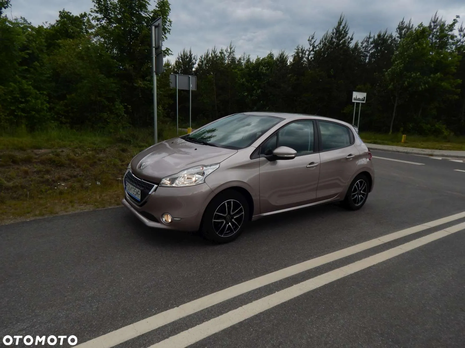 Peugeot 208 1.2 VTi Business Line - 2