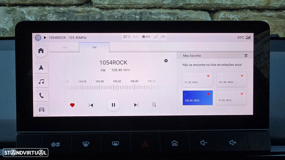 MG MG4 64 kWh Luxury - 35