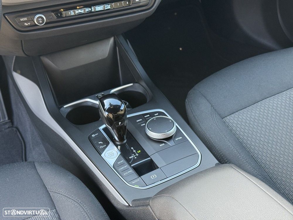 BMW 116 d Advantage Auto - 9