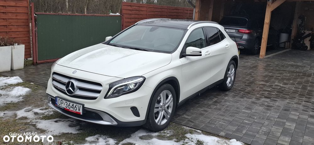 Mercedes-Benz GLA 180 7G-DCT Style - 11