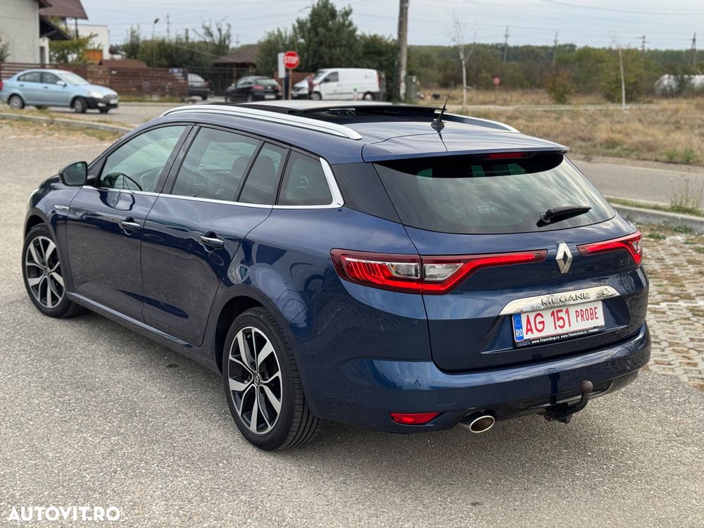 Renault Megane Grandtour ENERGY TCe 140 EDC BOSE EDITION - 3