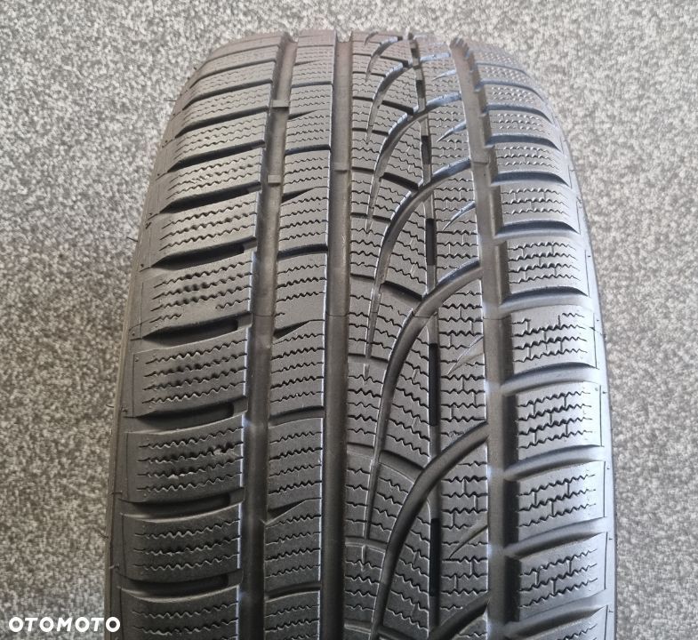 Hankook Winter I'Cept EVO 225/55/17 97H 1szt. - 1