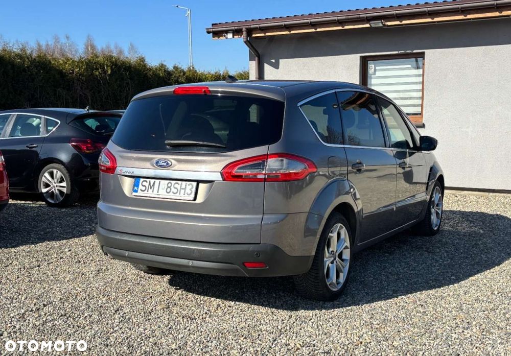 Ford S-Max - 7