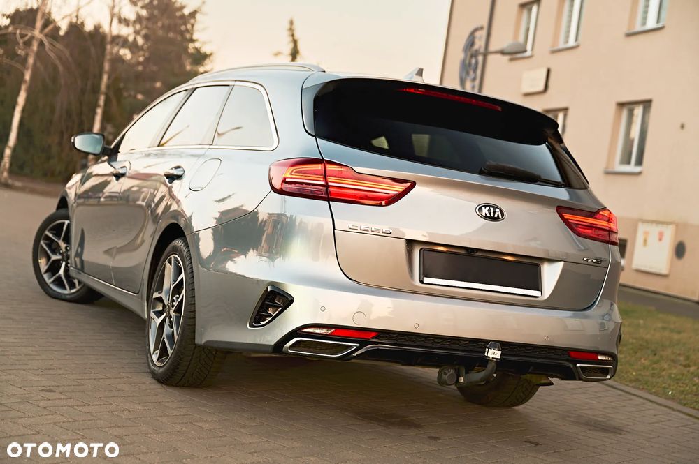 Kia Ceed 1.4 T-GDI DCT OPF GT Line - 3