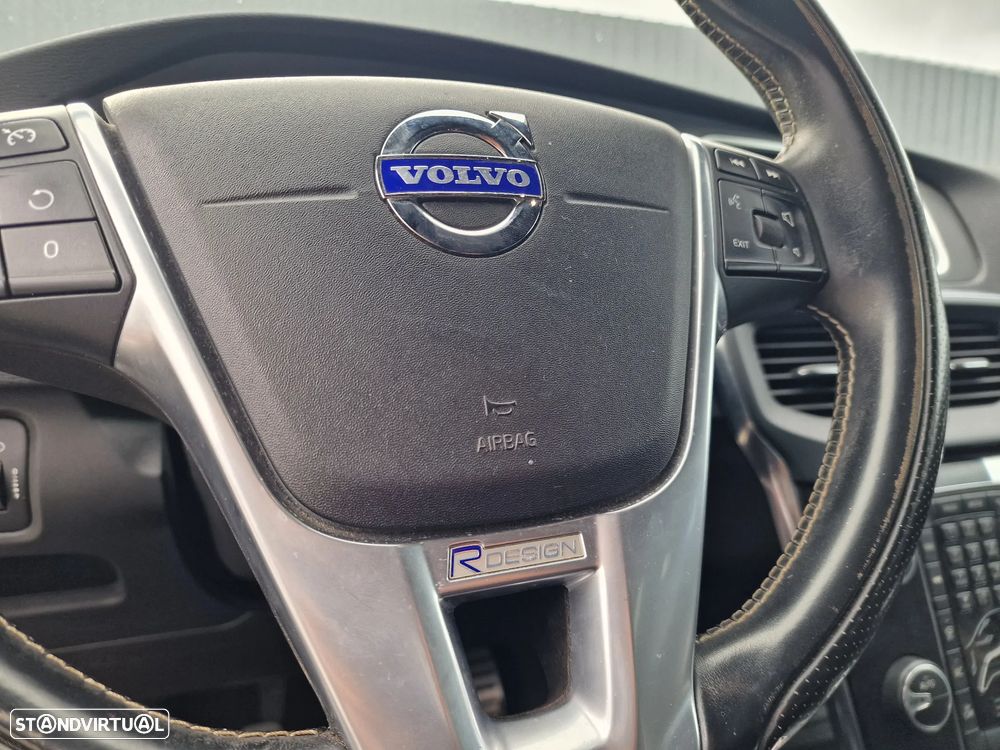 Volvo V40 D4 RDesign - 16