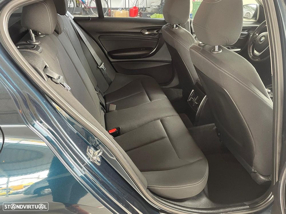 BMW 118 d Line Sport - 23