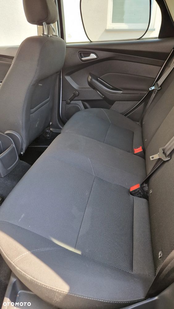 Ford Focus - 10