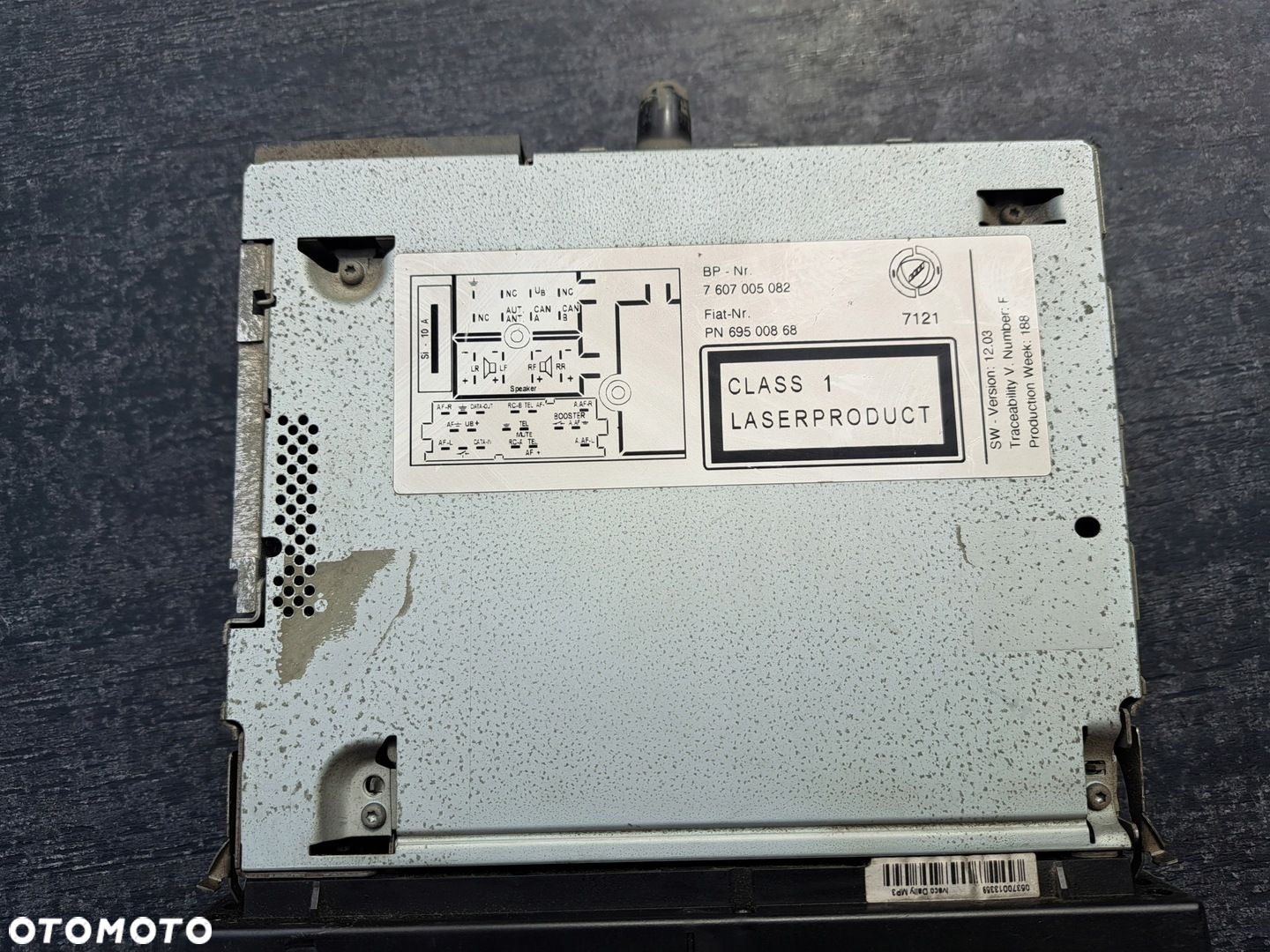 IVECO DAILY IV 06-12 RADIO ORYGINALNE 7607005082 - 2