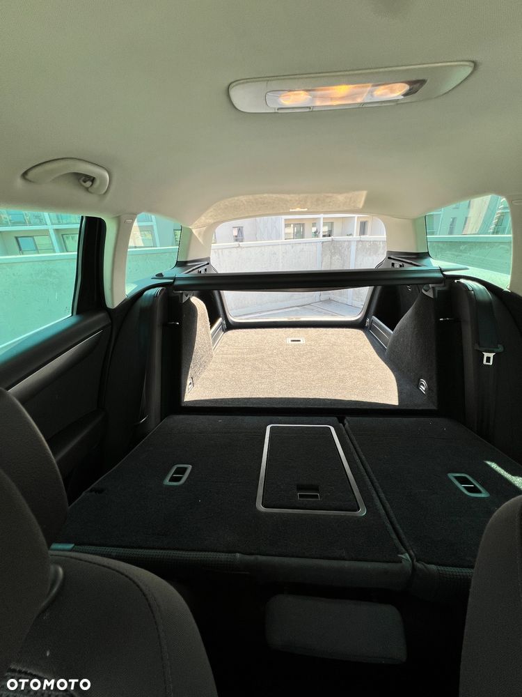 Volkswagen Passat 1.8 TSI Comfortline DSG - 17