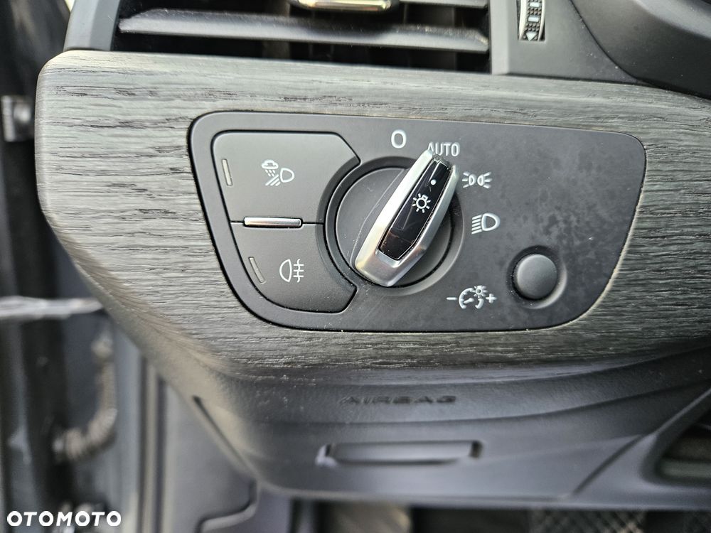 Audi A4 Limousine 2.0 TFSI Quattro Sport S tronic - 31